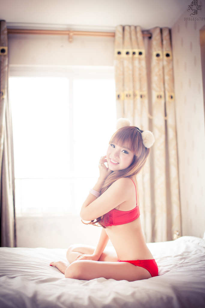 被隔壁老头添日出水舒服